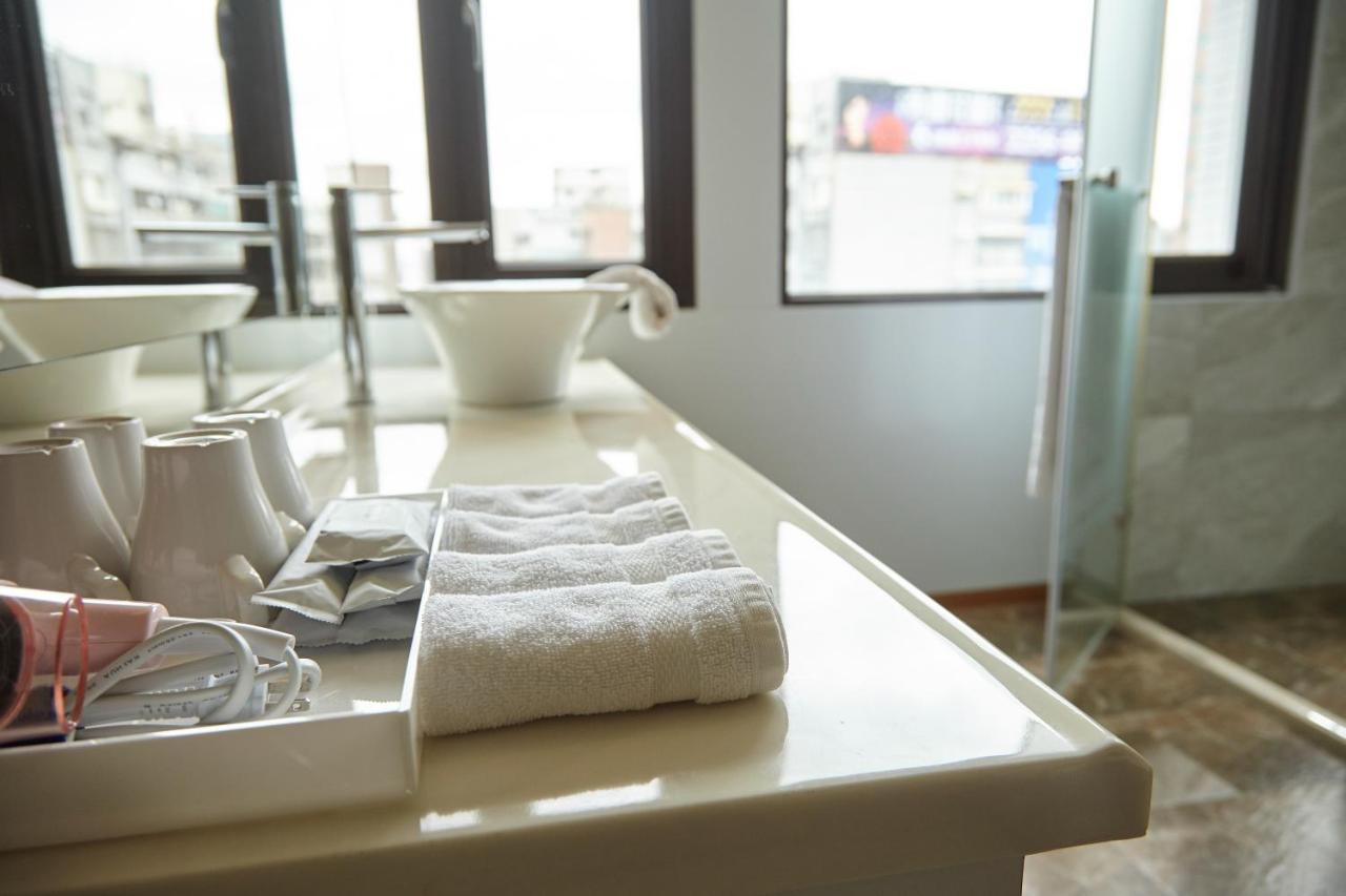 Stay Inn 2 Tajpej Kültér fotó